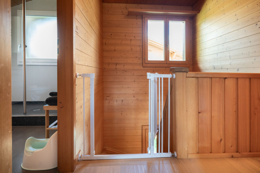 stair gates toddler chalet kandersteg